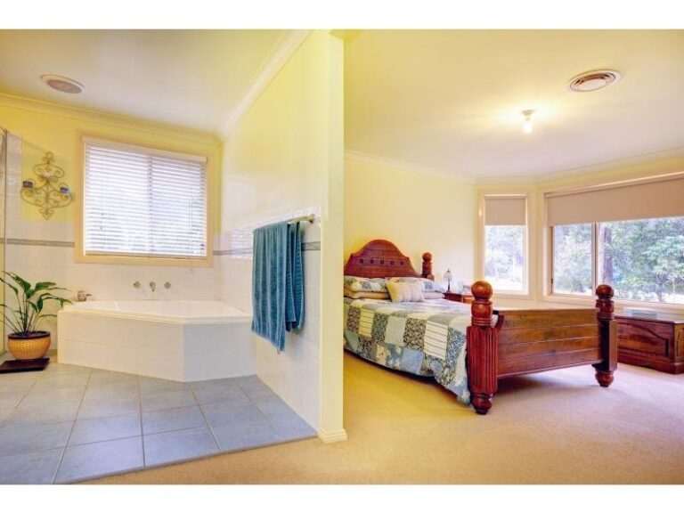 Sold - 52 Palm Grove Place - New Property in MOONEE BEACH - Real Estate by McGrath Coffs
