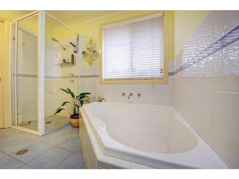 Sold - 52 Palm Grove Place - New Property in MOONEE BEACH - Real Estate by McGrath Coffs
