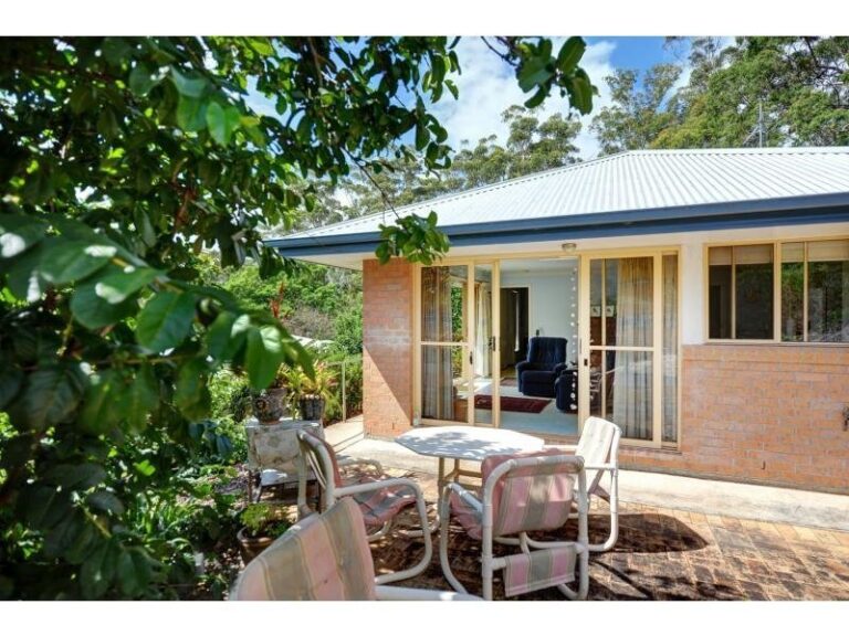 Sold - 17 Rippingale Road - New Property in KORORA - Real Estate by McGrath Coffs