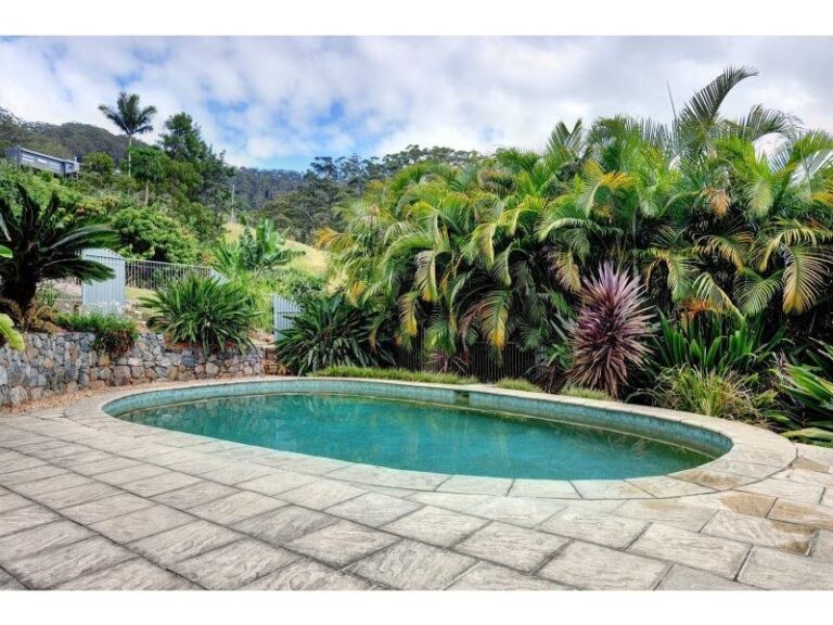 Sold - 17 Rippingale Road - New Property in KORORA - Real Estate by McGrath Coffs