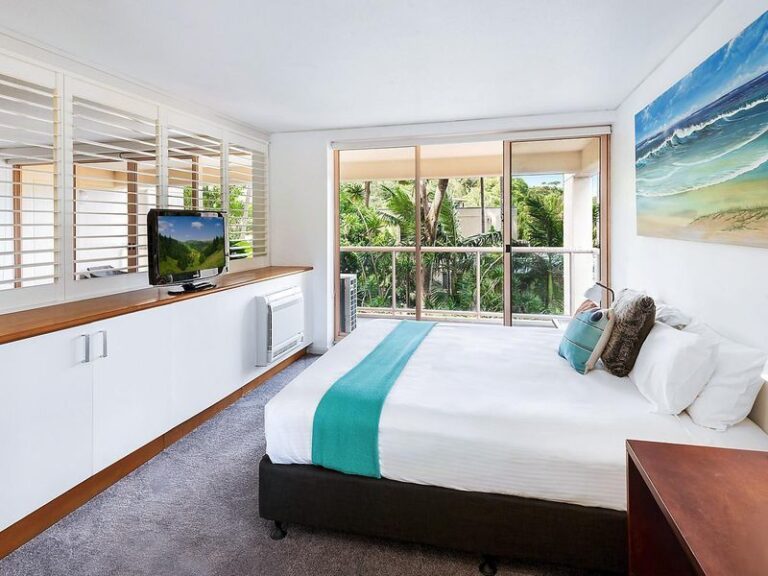 2207-2208/2 Resort Drive, Coffs Harbour