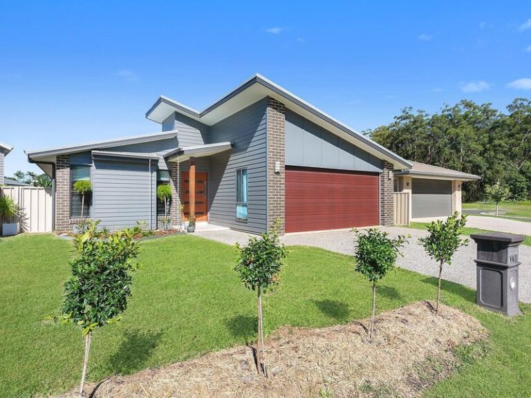 2A Estuary Drive, Moonee Beach