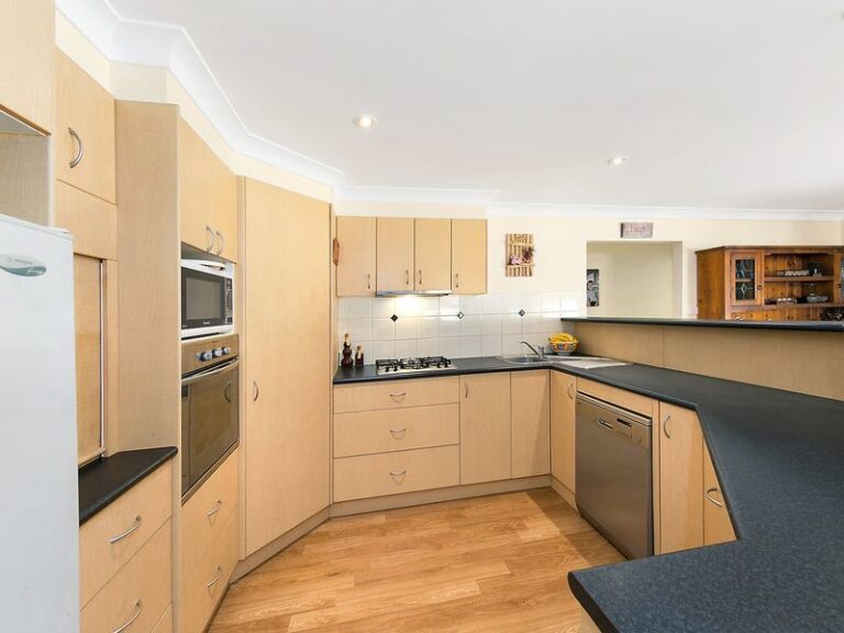 Sold - 28 Soren Larsen Crescent - New Property in BOAMBEE EAST - Real Estate by Rebecca Harrington
