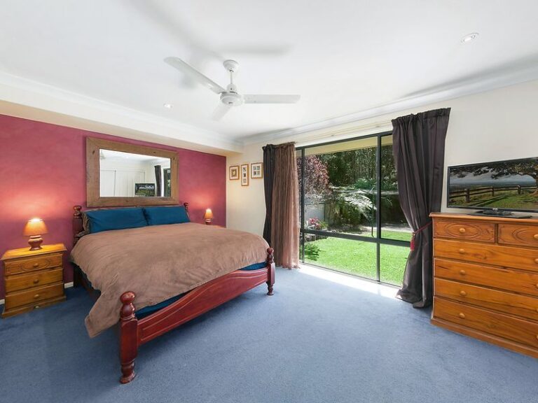 Sold - 28 Soren Larsen Crescent - New Property in BOAMBEE EAST - Real Estate by Rebecca Harrington