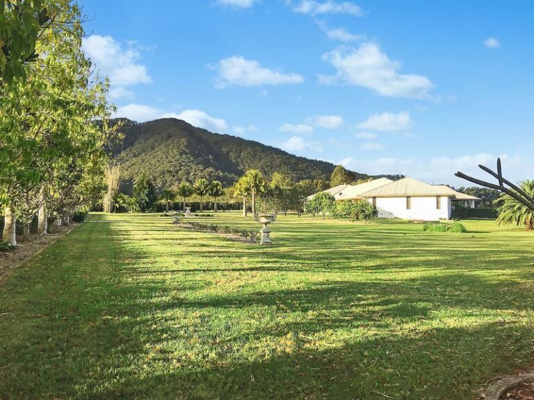 Sold - 310 Crossmaglen Road - New Property in Bonville - Real Estate by Rebecca Harrington