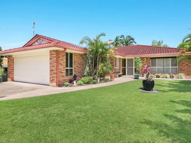 Sold - 14 Sea Breeze Place - New Property in BOAMBEE EAST - Real Estate by Rebecca Harrington