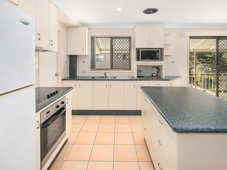 3/99 First Avenue, Sawtell