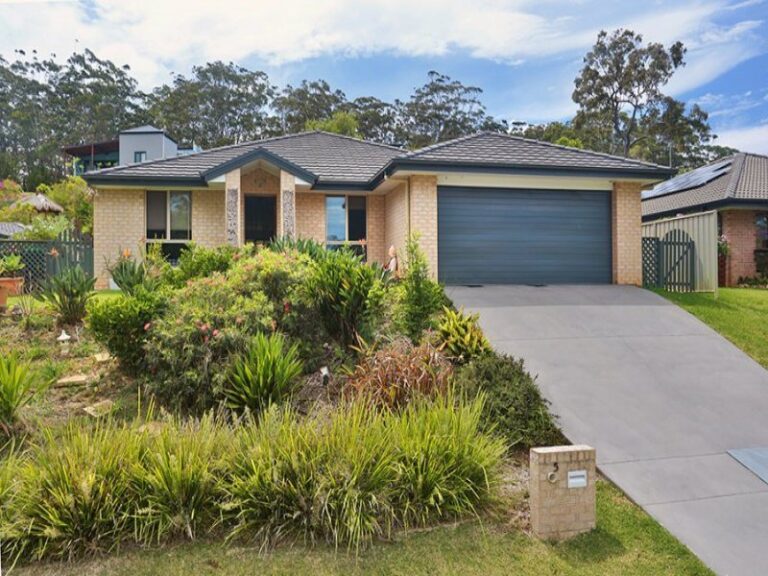 Sold - 5 Seaforth Drive - New Property in VALLA BEACH - Real Estate by McGrath Nambucca