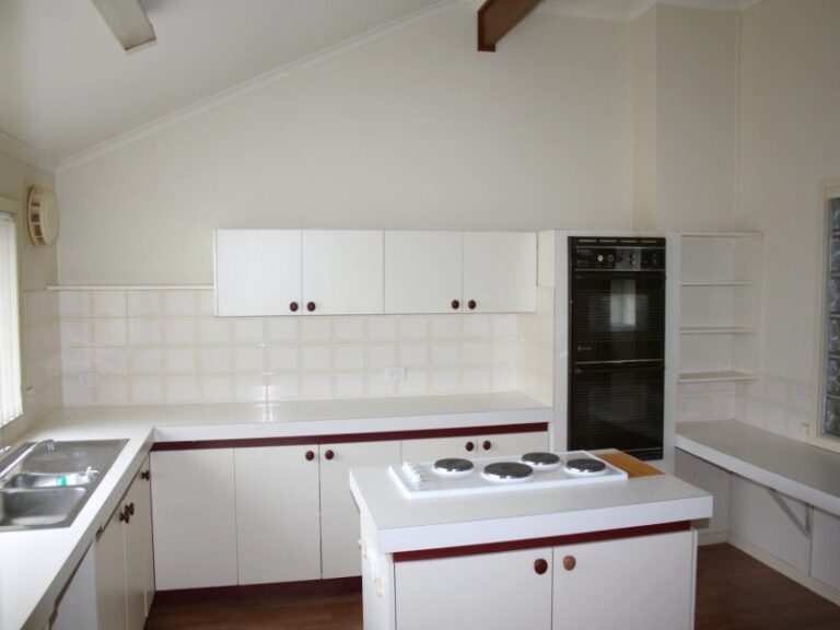 Sold - 8 Young Street - New Property in BOWRAVILLE - Real Estate by McGrath Nambucca