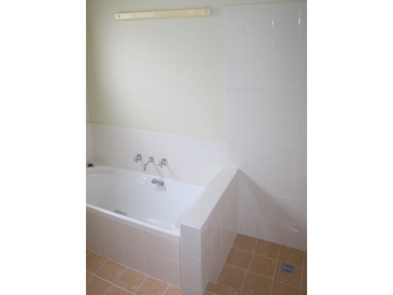 Sold - 8 Young Street - New Property in BOWRAVILLE - Real Estate by McGrath Nambucca