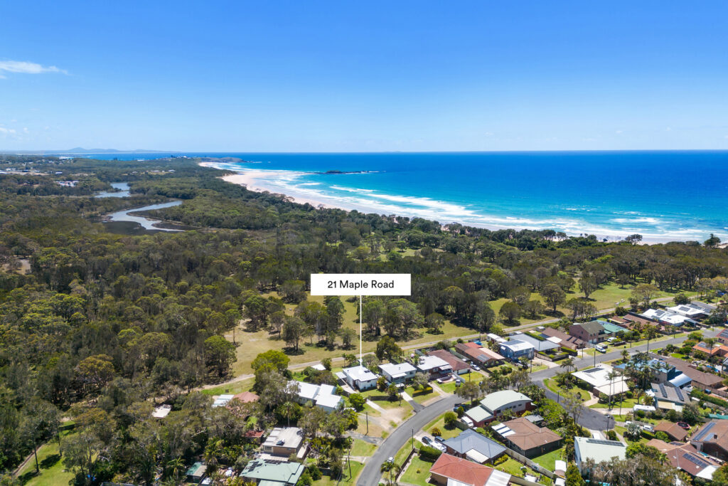 Sold - 21 Maple Road - New Property in Sandy Beach - Real Estate by Tom Coombes