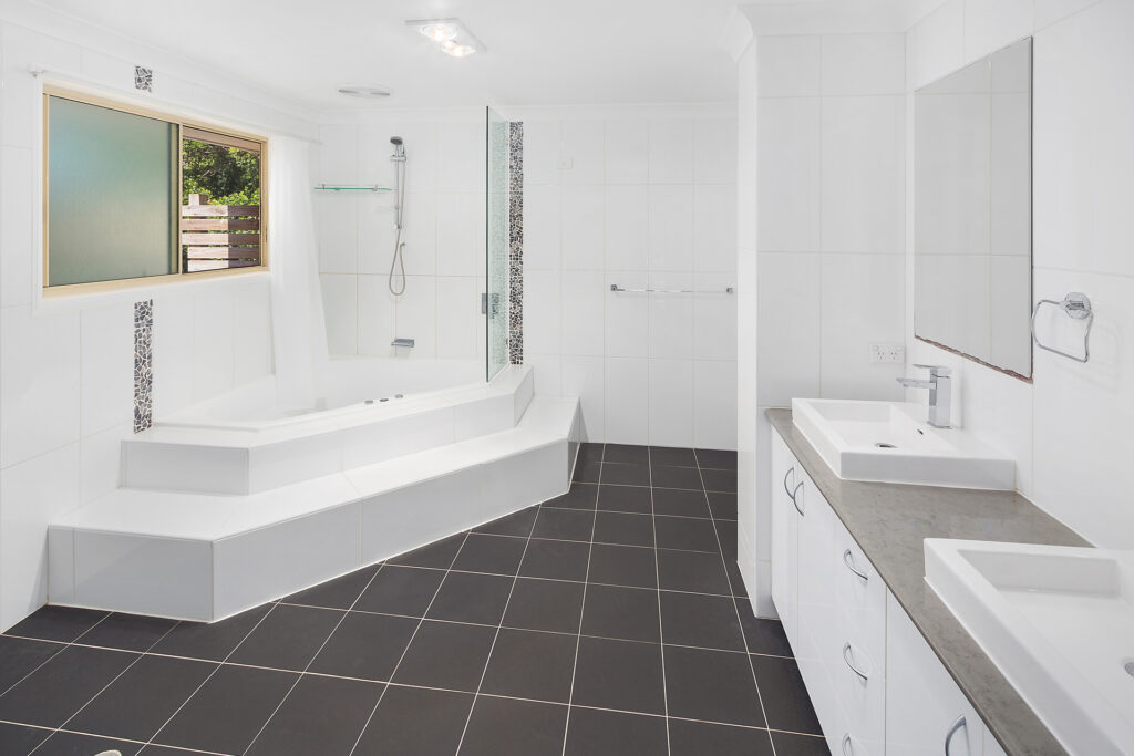 Sold - 28 Fig Close - New Property in Bonville - Real Estate by Rebecca Harrington