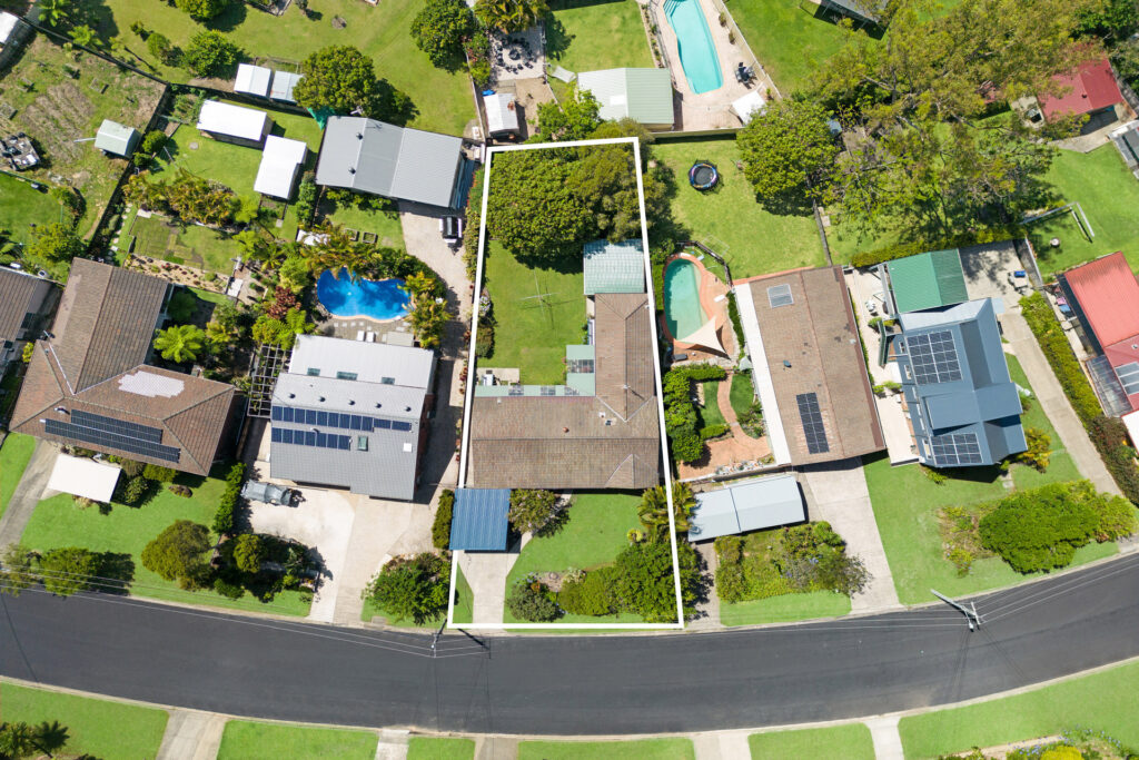 Sold - 40 Jane Circuit - New Property in Toormina - Real Estate by Shayne Long