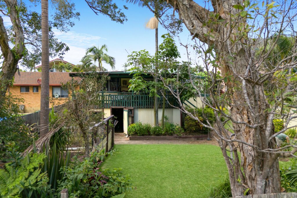 Sold - 39 Maple Road - New Property in Sandy Beach - Real Estate by Tom Coombes