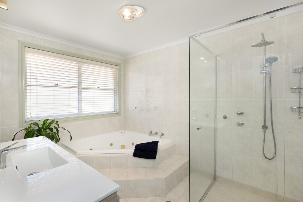 Sold - 2/17 Korora Bay Drive - New Property in Korora - Real Estate by Tom Coombes