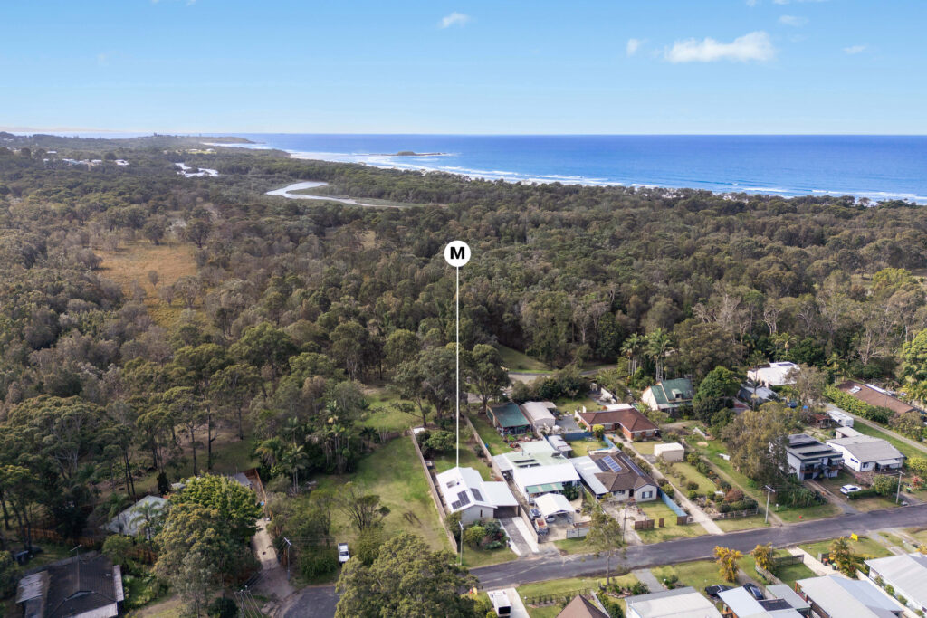 Sold - 19 Pine Crescent - New Property in Sandy Beach - Real Estate by Tom Coombes