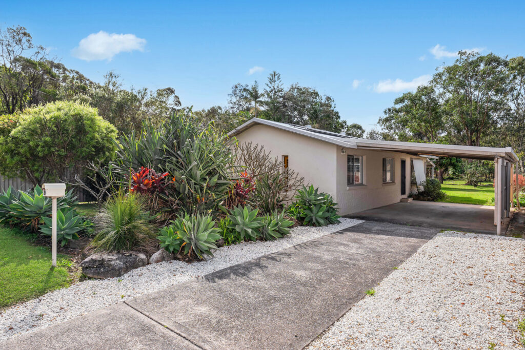 Sold - 19 Pine Crescent - New Property in Sandy Beach - Real Estate by Tom Coombes