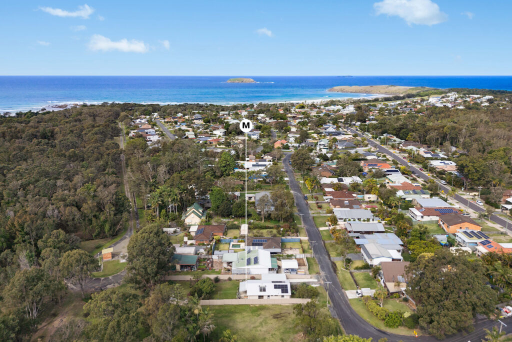 Sold - 19 Pine Crescent - New Property in Sandy Beach - Real Estate by Tom Coombes