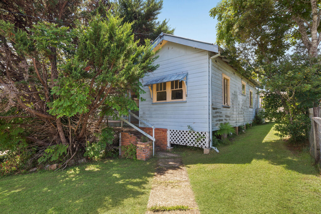 15 West Street, Macksville