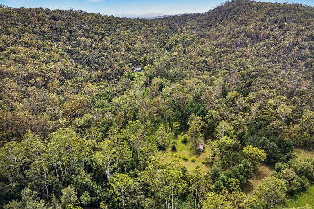 Sold - 132 Sandstone Drive - New Property in Kremnos - Real Estate by John Hall