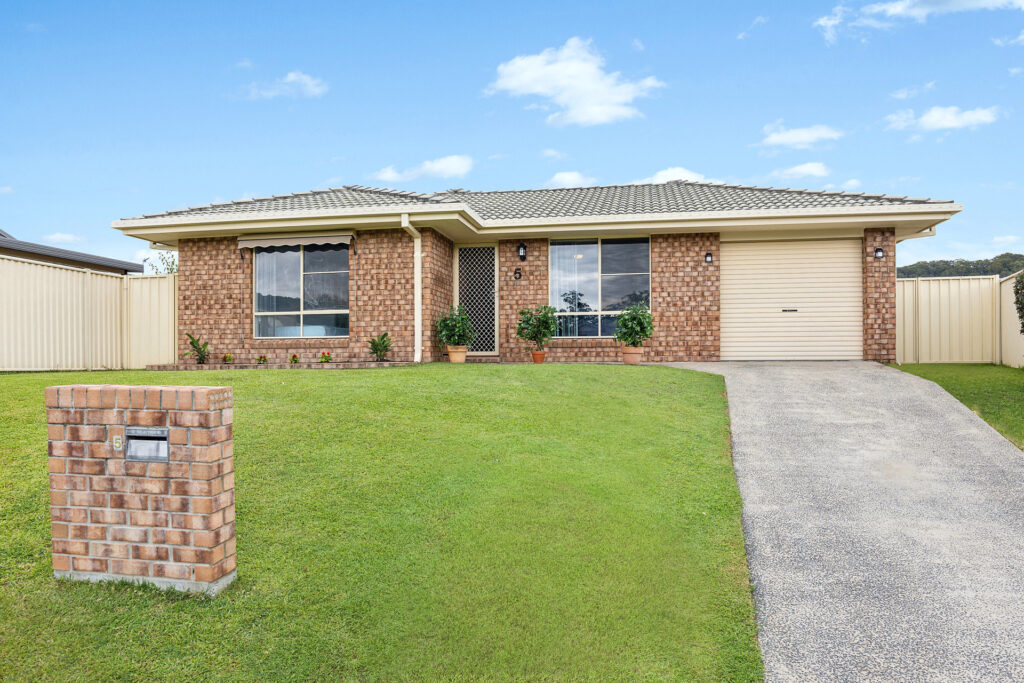 Sold - 5 Rosalee Close - New Property in Coffs Harbour - Real Estate by John Hall