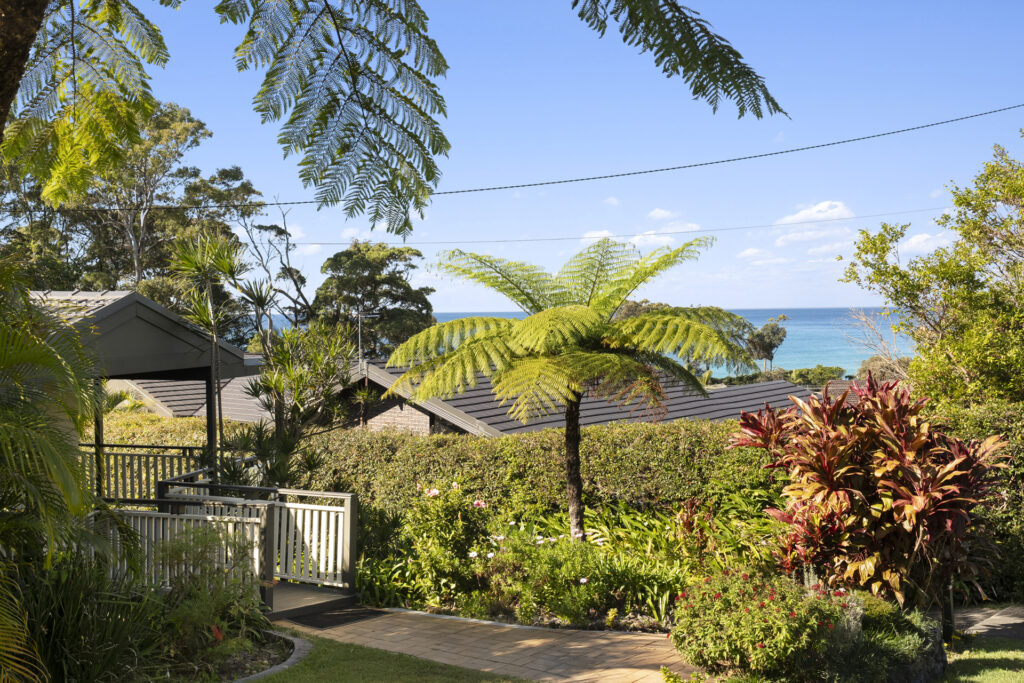 Sold - 33 Korora Bay Drive - New Property in Korora - Real Estate by John Hall