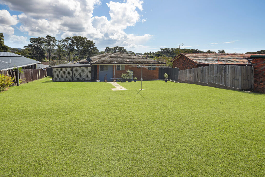 Sold - 28 Mirroola Crescent - New Property in Toormina - Real Estate by Shayne Long
