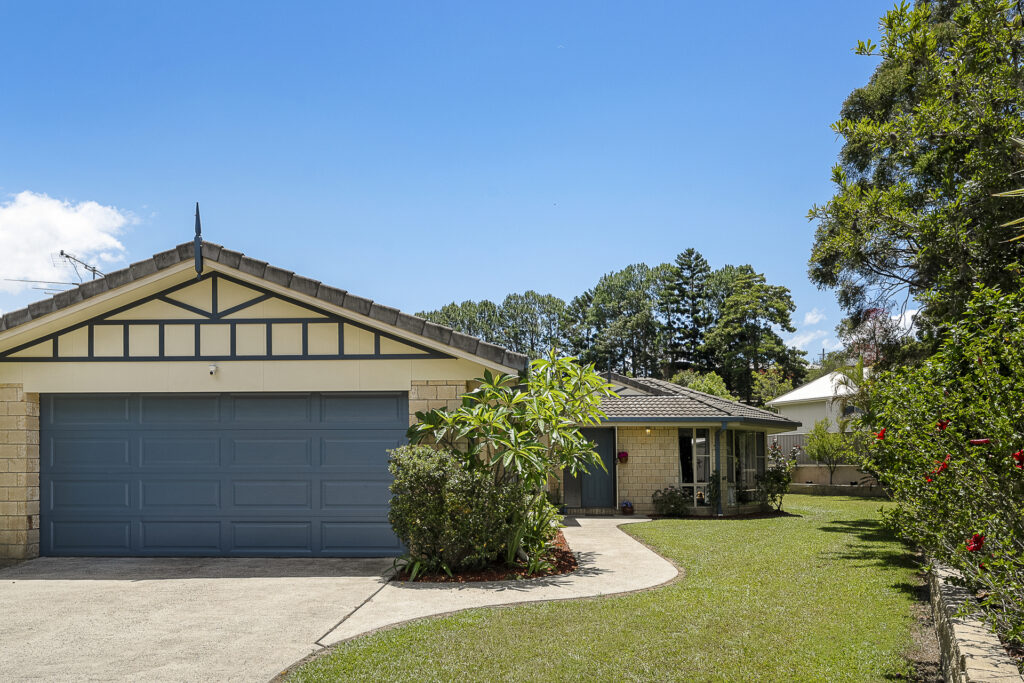 10 Crispin Cove