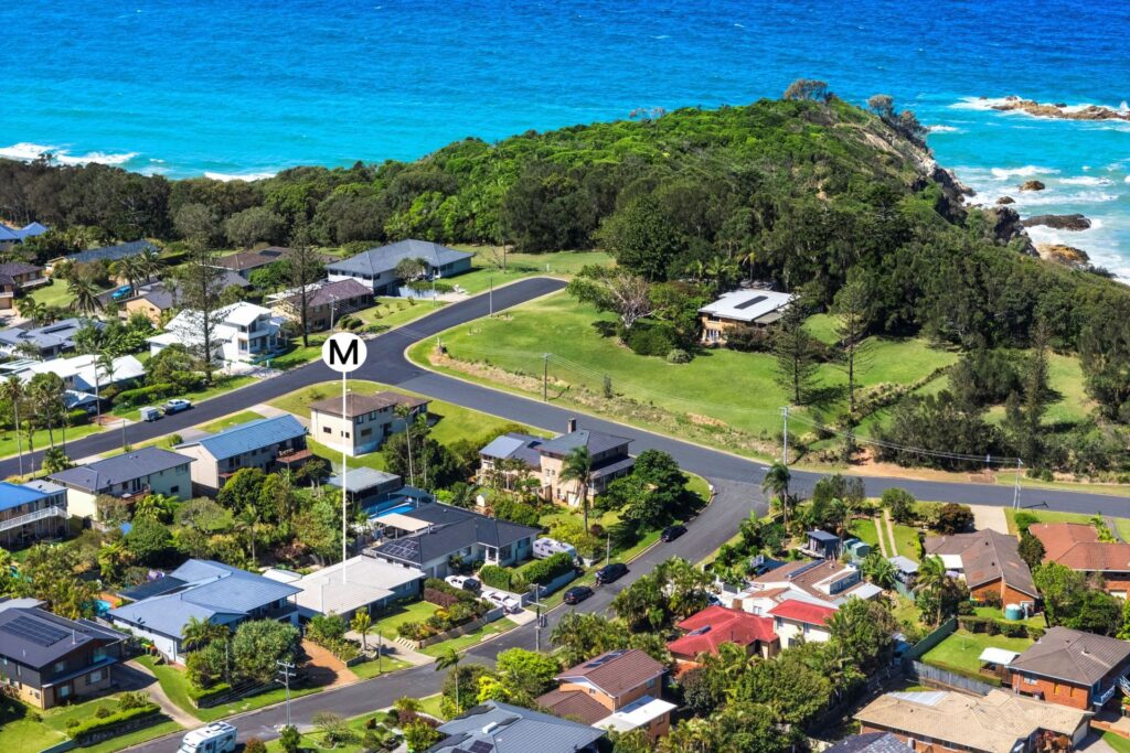 Sold - 15 Canomie Street - New Property in Sapphire Beach - Real Estate by Shayne Long