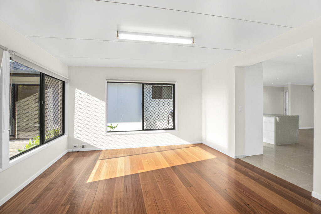 Sold - 25 Jemalong Crescent - New Property in Toormina - Real Estate by Troy Pinder