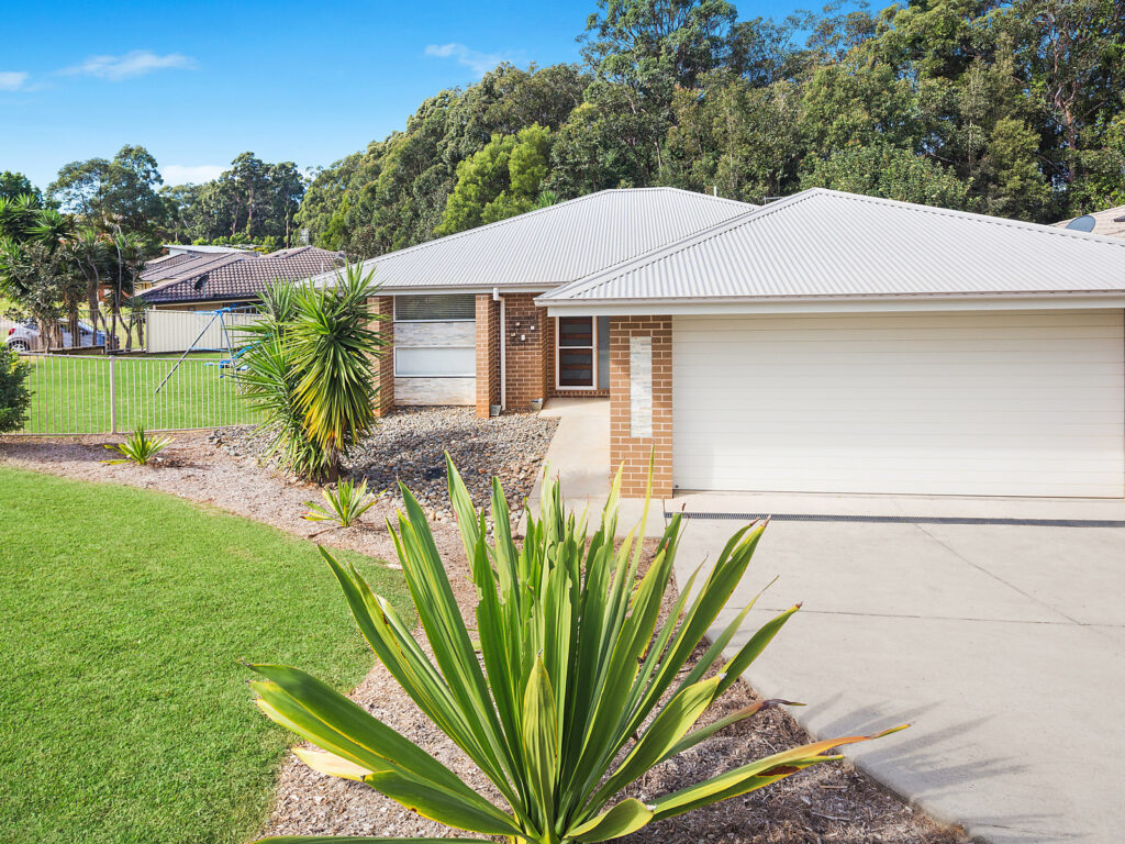 35 Worland Drive, Boambee East