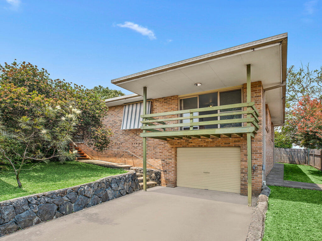 2/18 Wybalena Crescent, Toormina