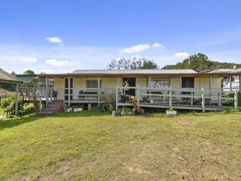 29 Solomon Close, Nana Glen