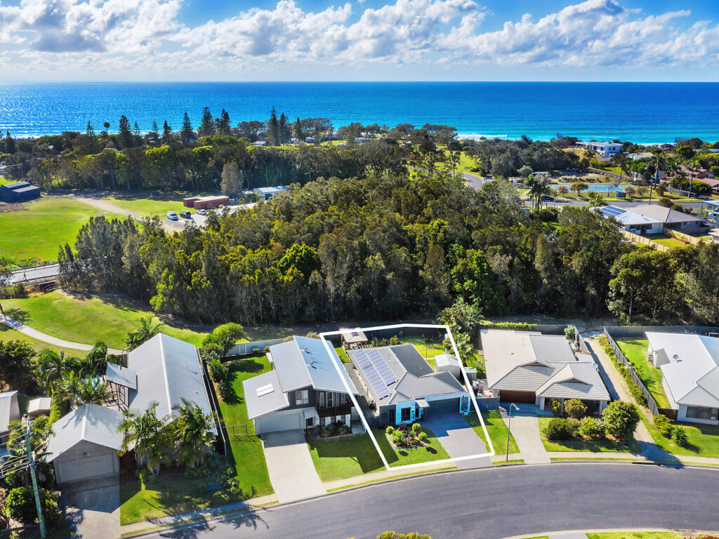 65 Matthews Parade, Corindi Beach