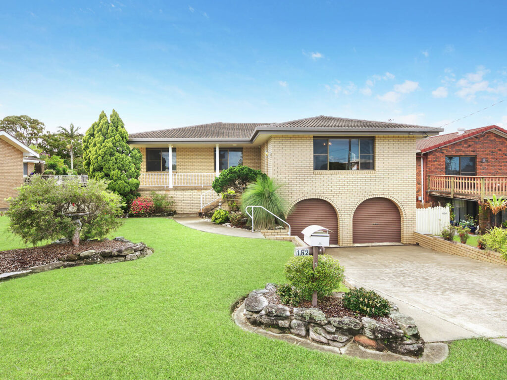 162 Lyons Road, Sawtell