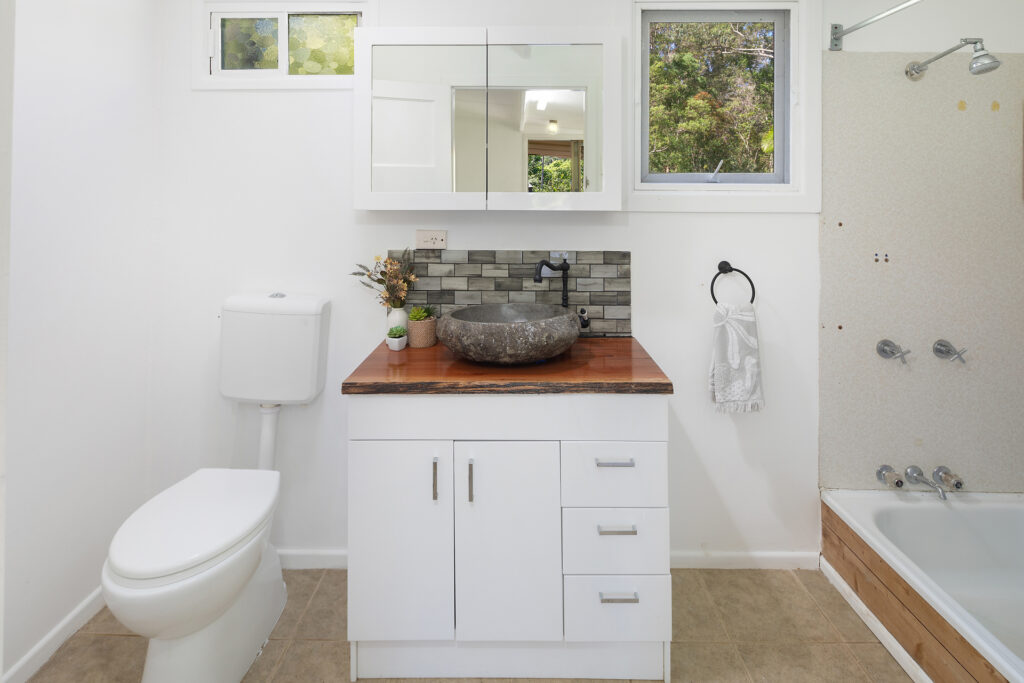 Sold - 25 Zutano Close - New Property in Valla - Real Estate by Ashlee Downton