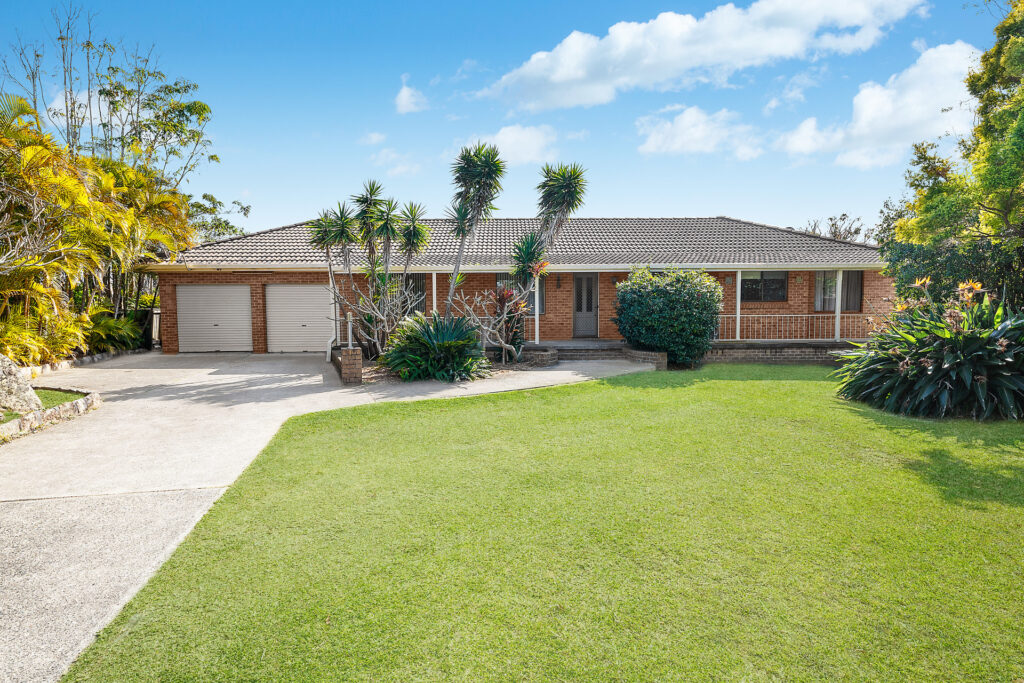10 Duncan Close, Boambee East