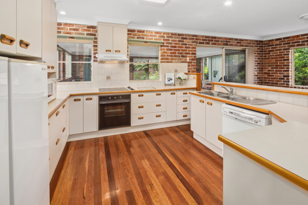Sold - 4 Cocos Palm Close - New Property in Boambee East - Real Estate by Rebecca Harrington