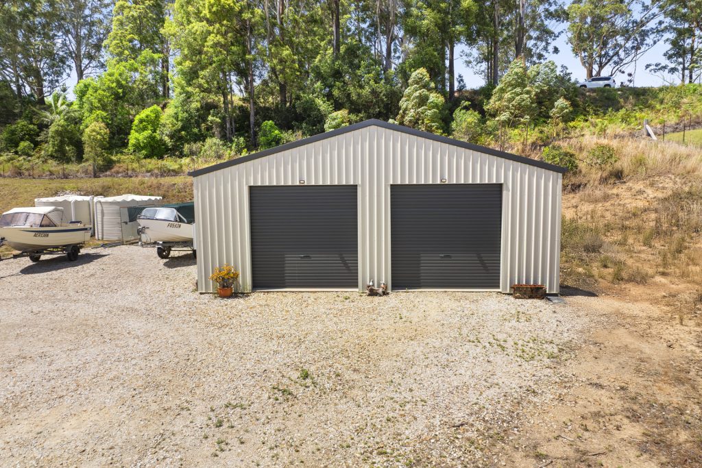 Sold - 19 Saddleback Way - New Property in Newee Creek - Real Estate by Ashlee Downton