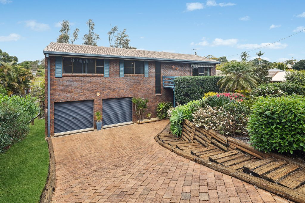 For Sale - 16 Kintorie Crescent - New Property in Toormina - Real Estate by Shayne Long