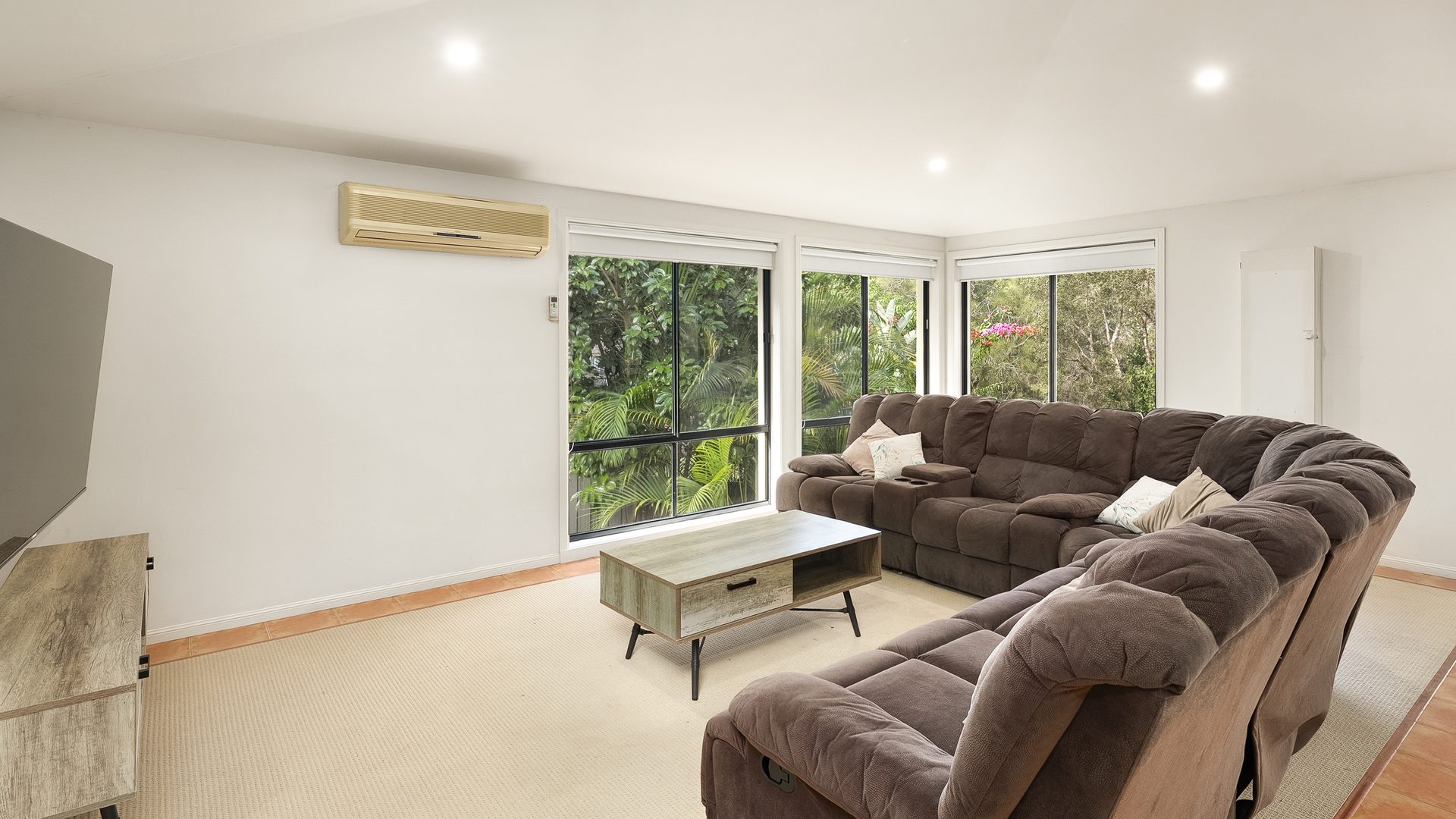 For Sale - 9 Anderson Close - New Property in Hyland Park - Real Estate by Adam Jones