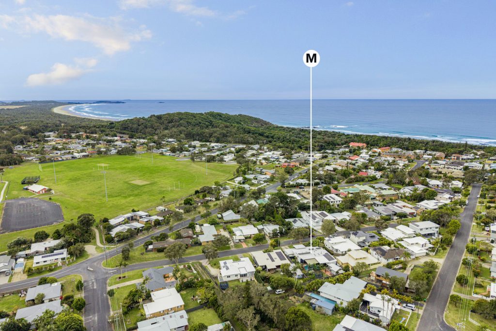 Auction - 15 Seventeenth Avenue - New Property in Sawtell - Real Estate by Rebecca Harrington