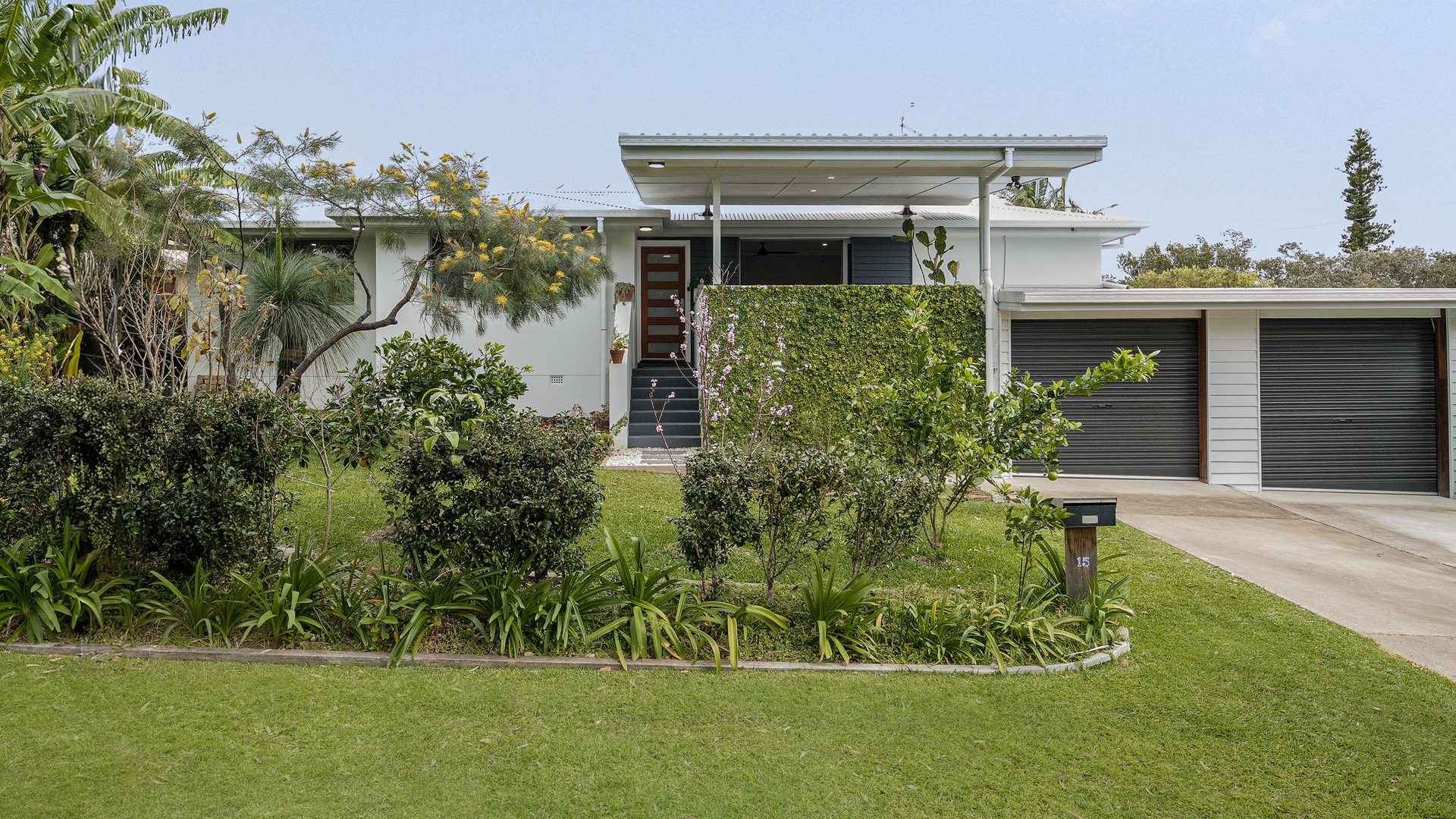 Auction - 15 Seventeenth Avenue - New Property in Sawtell - Real Estate by Rebecca Harrington