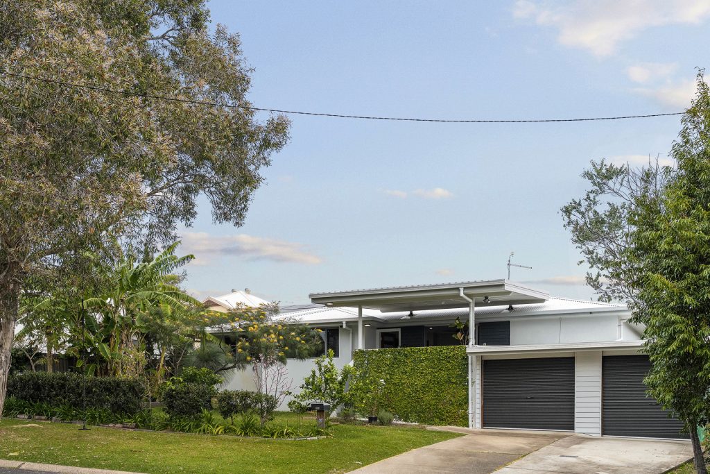 Auction - 15 Seventeenth Avenue - New Property in Sawtell - Real Estate by Rebecca Harrington