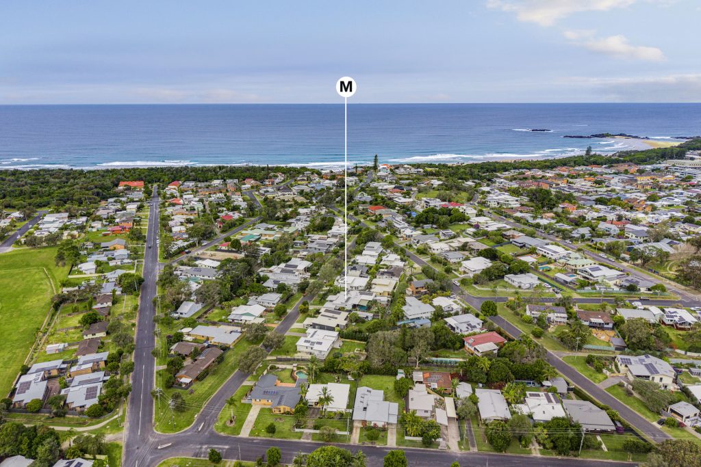 Auction - 15 Seventeenth Avenue - New Property in Sawtell - Real Estate by Rebecca Harrington