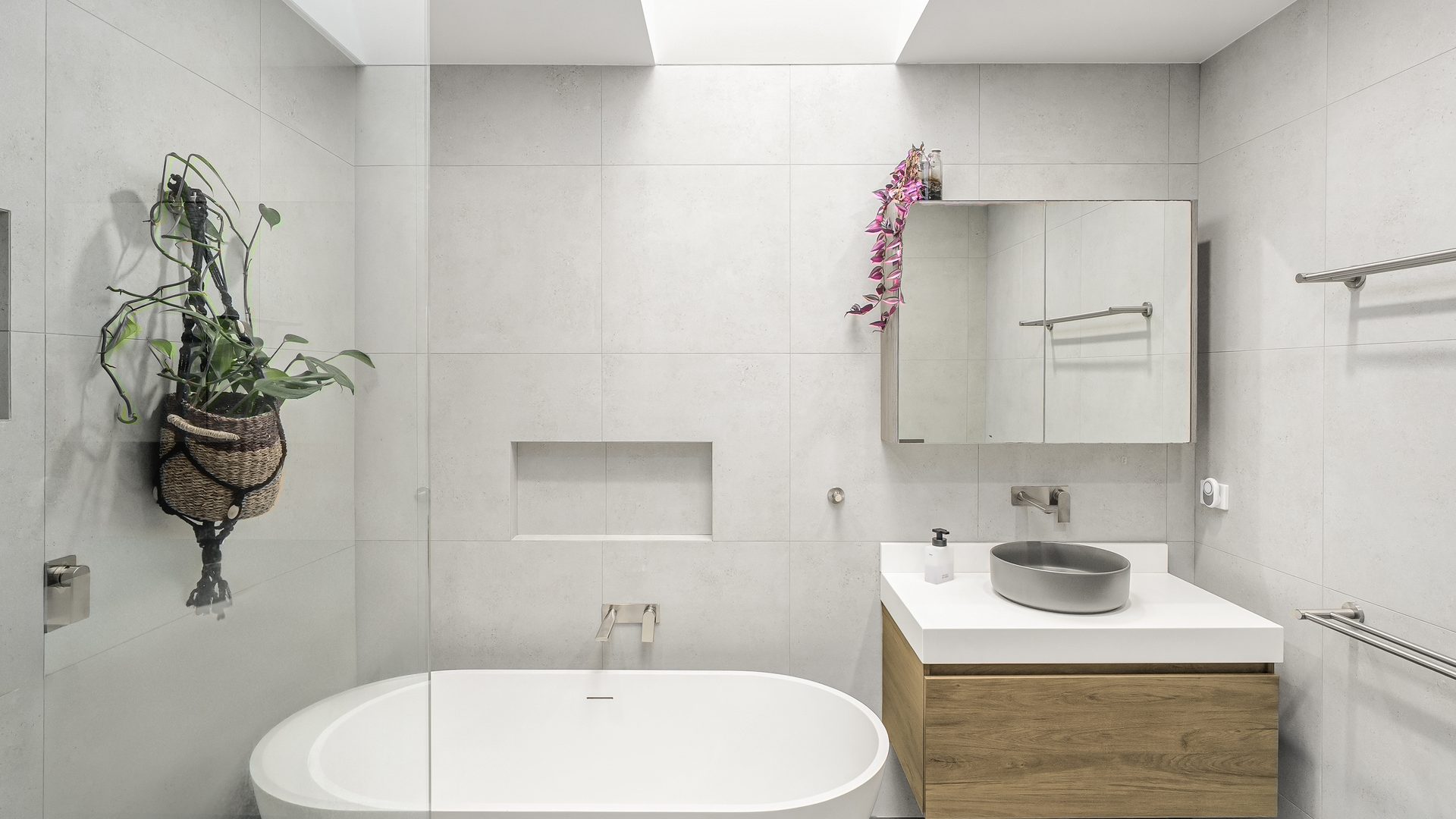 Auction - 15 Seventeenth Avenue - New Property in Sawtell - Real Estate by Rebecca Harrington