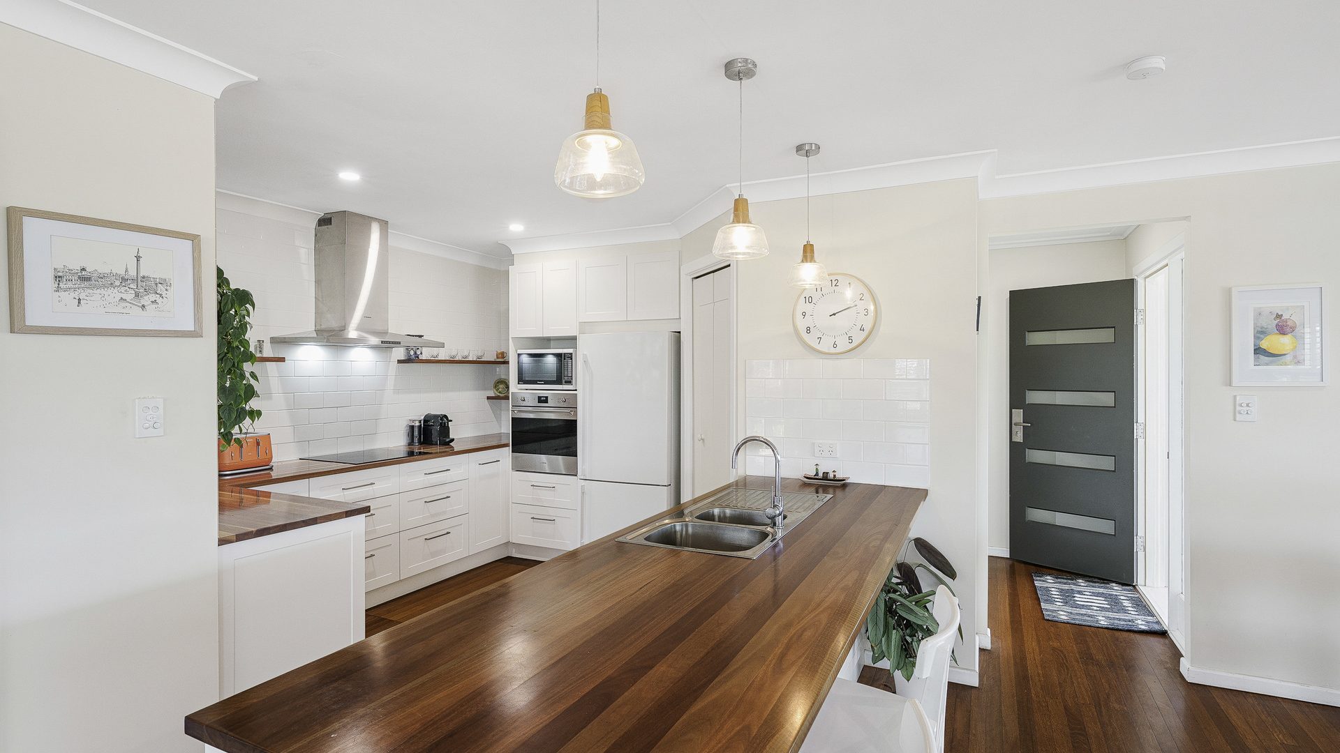 Auction - 16 Cunningham Crescent - New Property in Sawtell - Real Estate by Troy Pinder