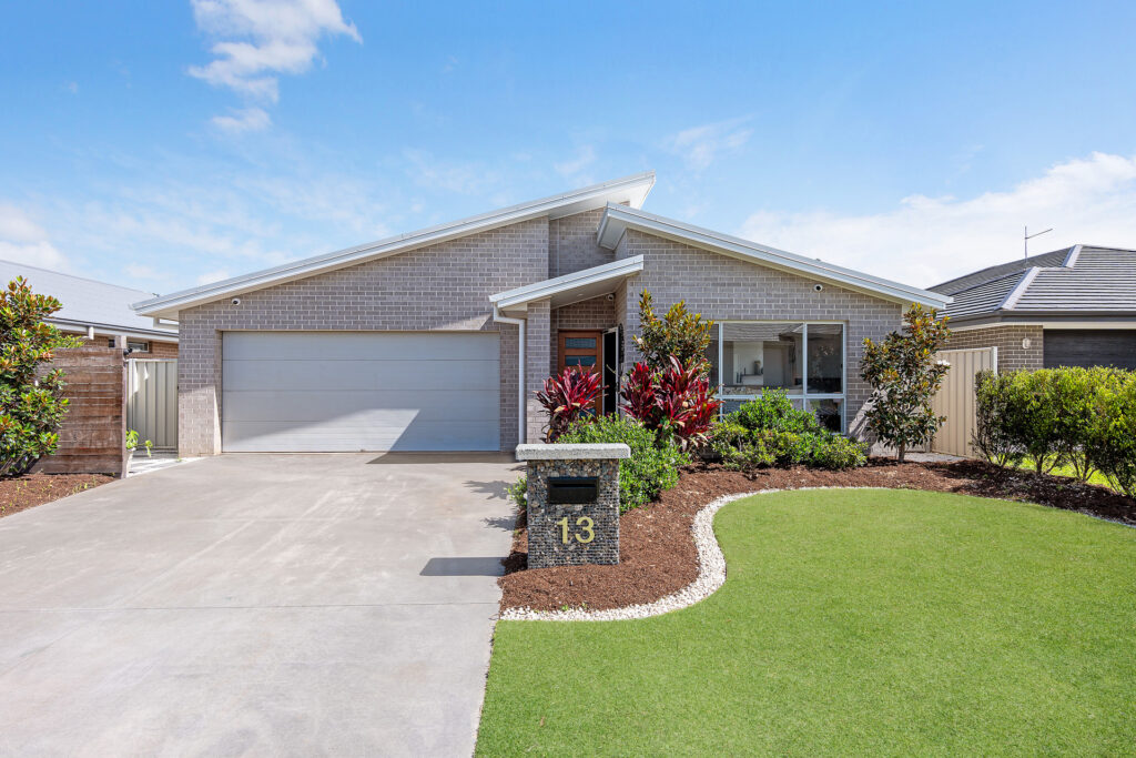 Sold - 13 Serenity Bay Road - New Property in Emerald Beach - Real Estate by Tom Coombes