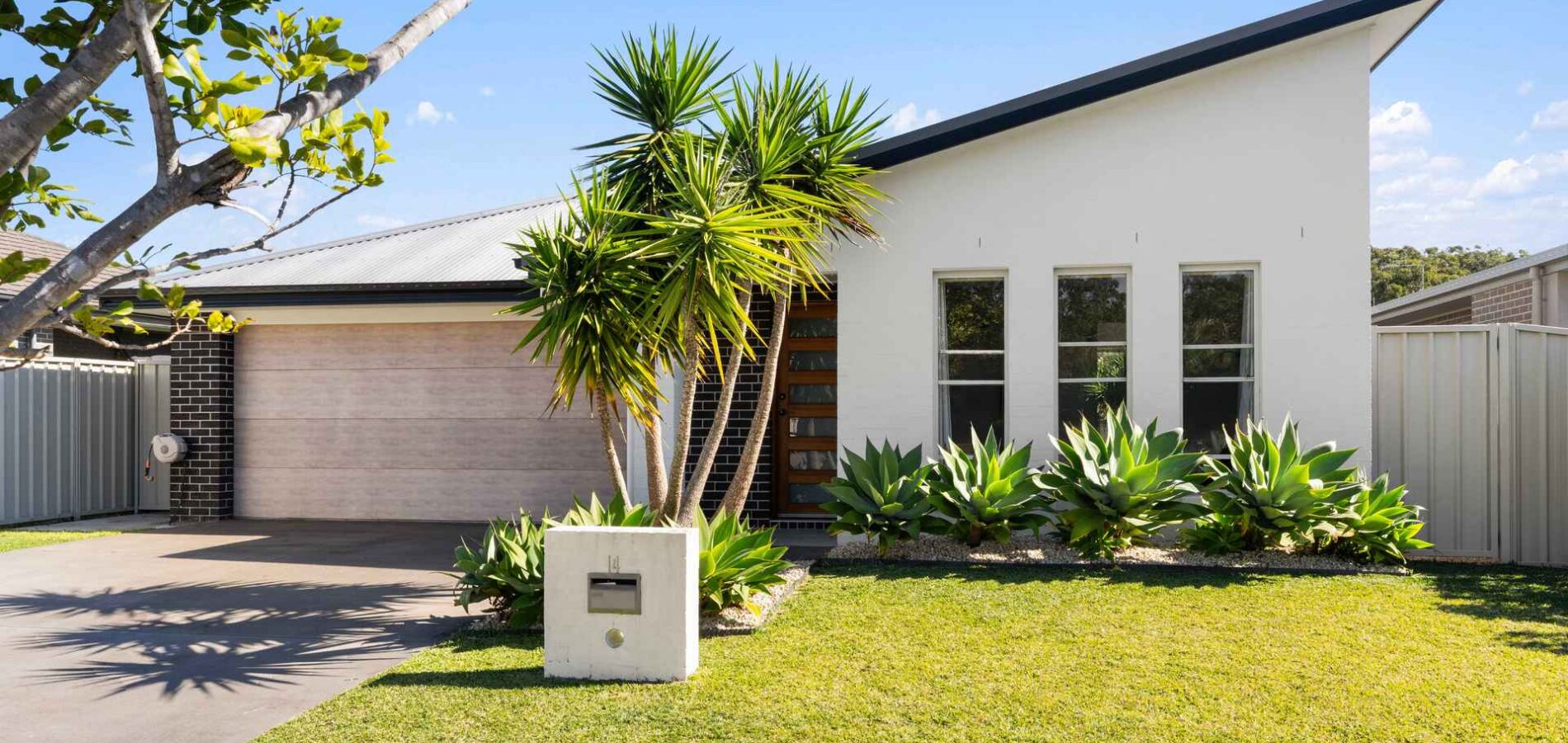 14 Broadwater Street, Sandy Beach