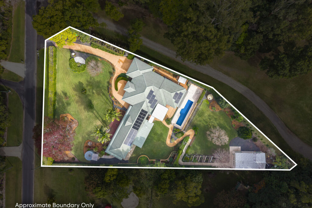 For Sale - 212 Braford Drive - New Property in Bonville - Real Estate by Shayne Long